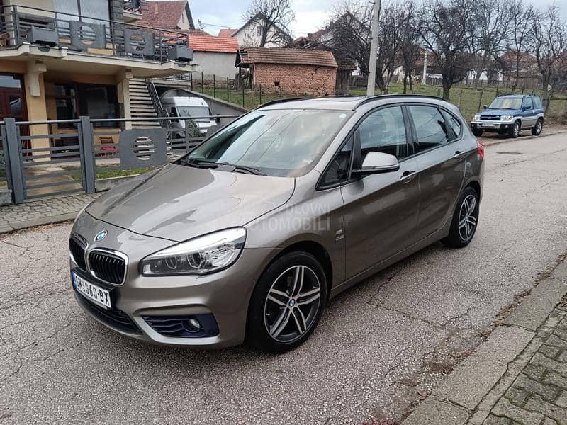 BMW 220 M oprema