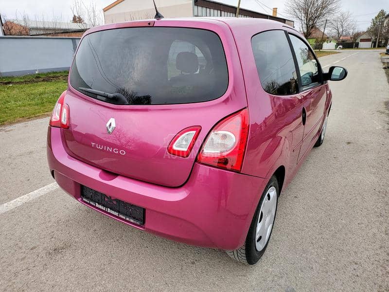 Renault Twingo 1,2i 2012 AUTO MATIK