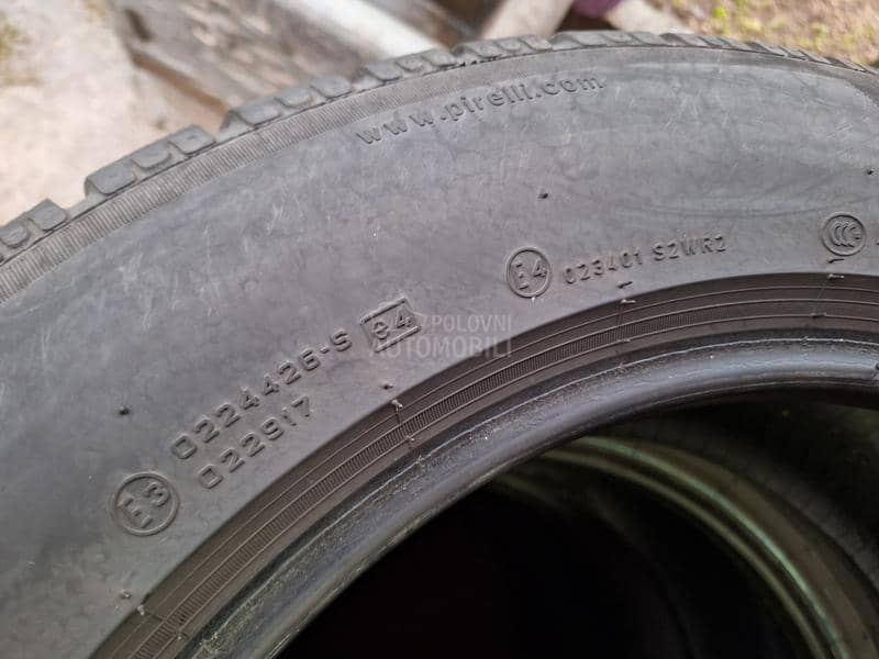 Pirelli 205/65 R17 Zimska