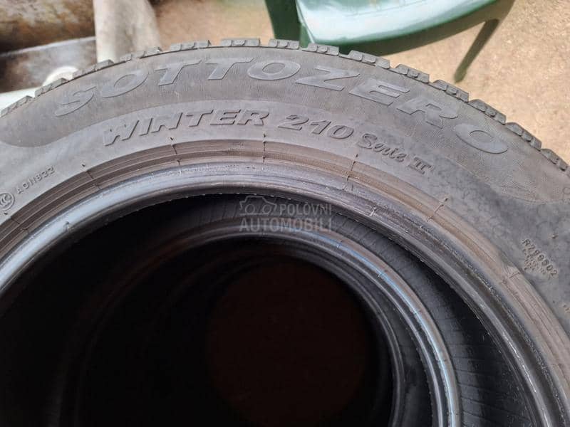 Pirelli 205/65 R17 Zimska