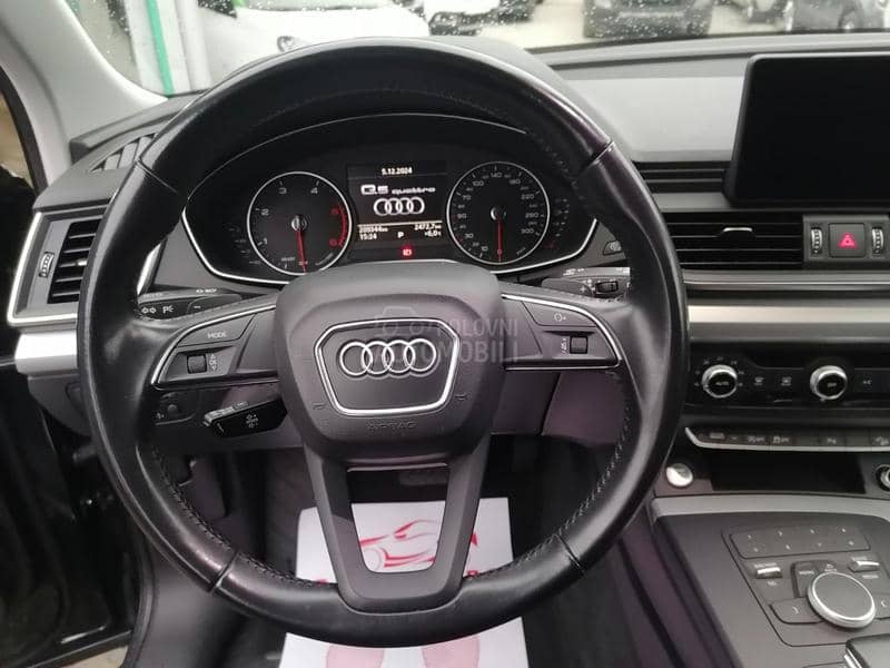 Audi Q5 2.0tdi pano