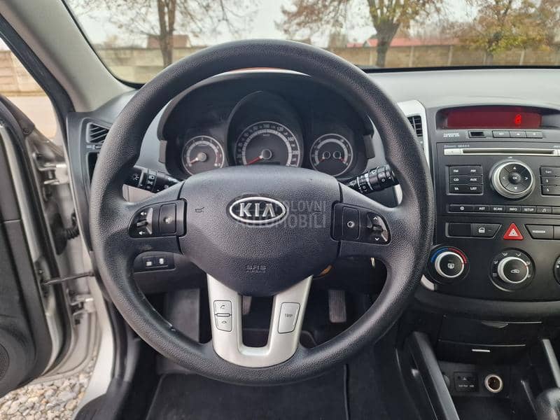 Kia cee`d sw 1.4 B.E.N.Z.I.N