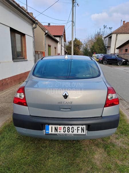 Renault Megane limuzina