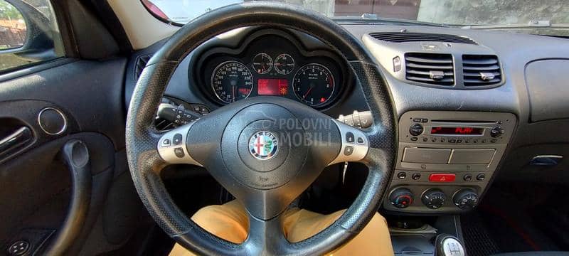 Alfa Romeo 147 