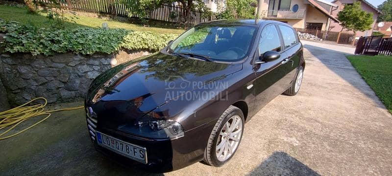 Alfa Romeo 147 