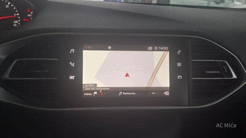 Peugeot 308 1.5 BLU NAV ALU LED