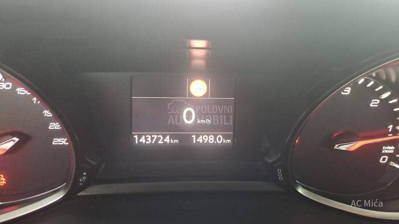 Peugeot 308 1.5 BLU NAV ALU LED