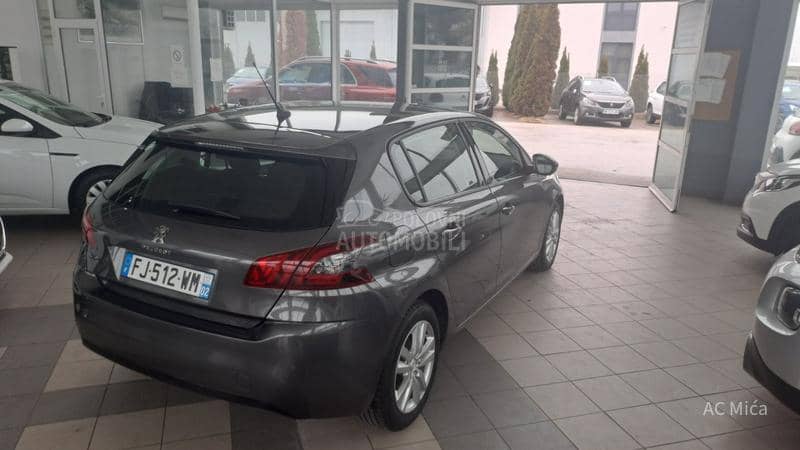 Peugeot 308 1.5 BLU NAV ALU LED