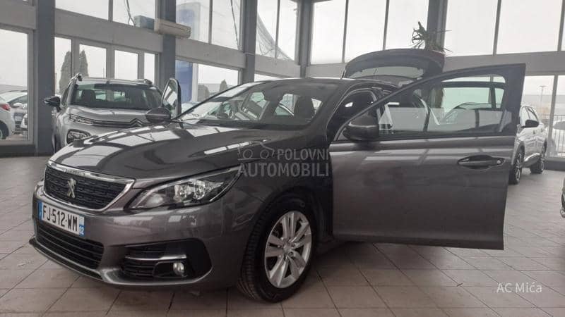 Peugeot 308 1.5 BLU NAV ALU LED