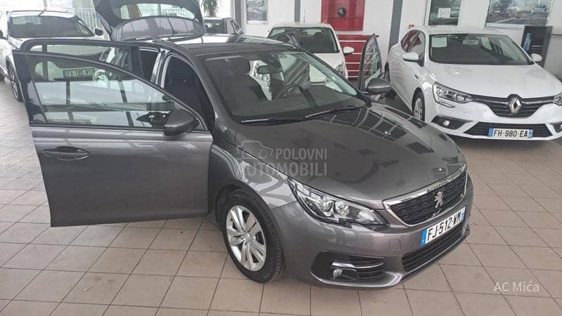 Peugeot 308 1.5 BLU NAV ALU LED