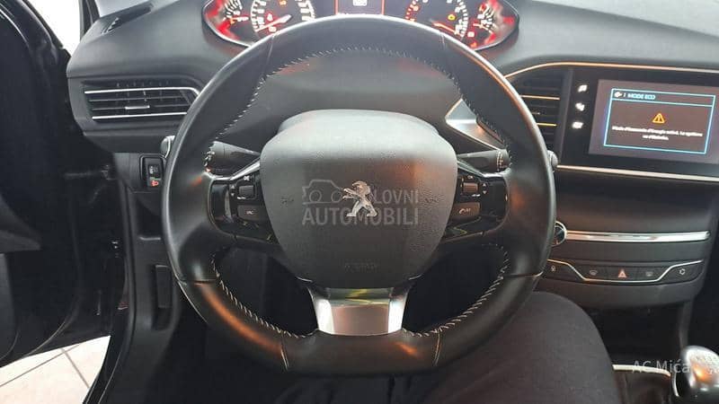 Peugeot 308 1.2 NAV ALU 64000