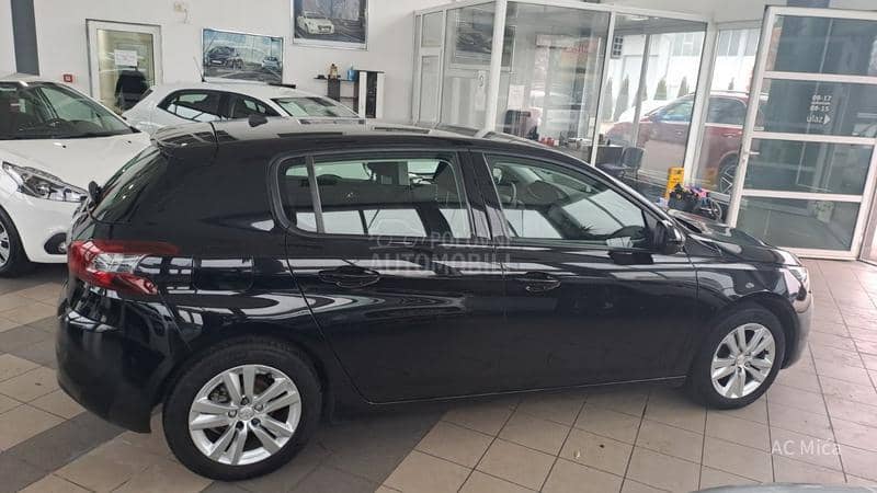 Peugeot 308 1.2 NAV ALU 64000