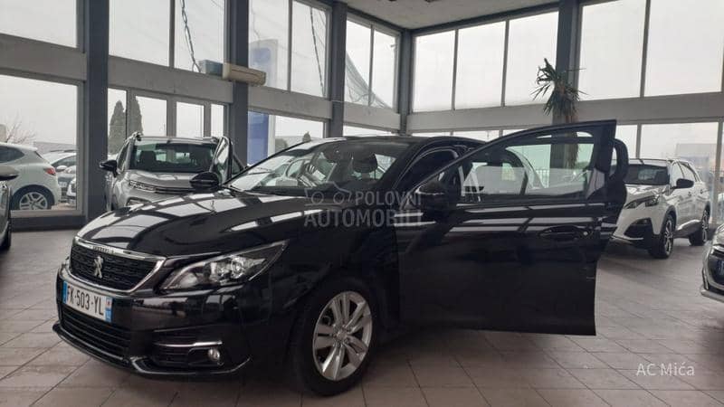 Peugeot 308 1.2 NAV ALU 64000