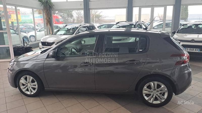 Peugeot 308 1.2 67000 NAV ALULED