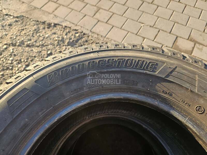 Bridgestone 215/70 R15 Letnja