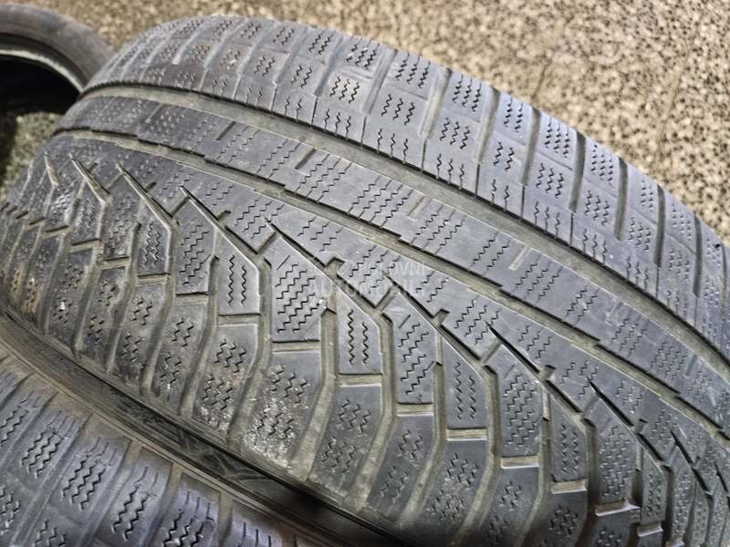 Hankook 235/45 R19 Sve sezone