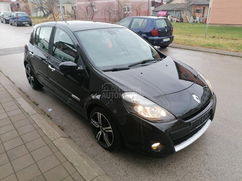 Renault Clio 1.2i EXPRESSION CH