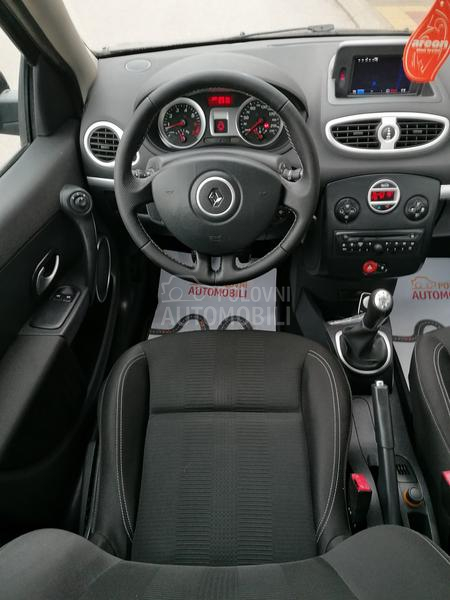 Renault Clio 1.2i EXPRESSION CH