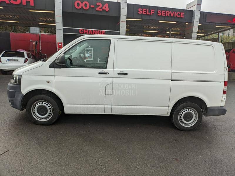 Volkswagen Transporter T5 2.0 TDI