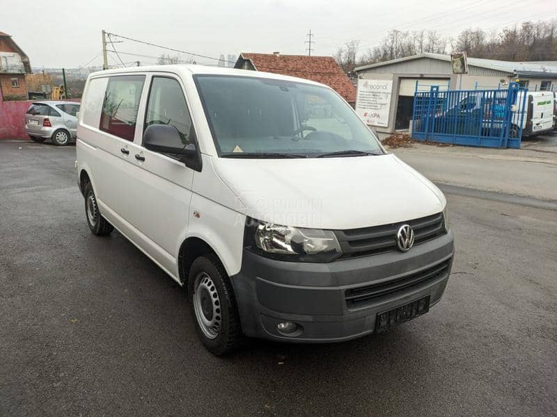 Volkswagen Transporter T5 2.0 TDI