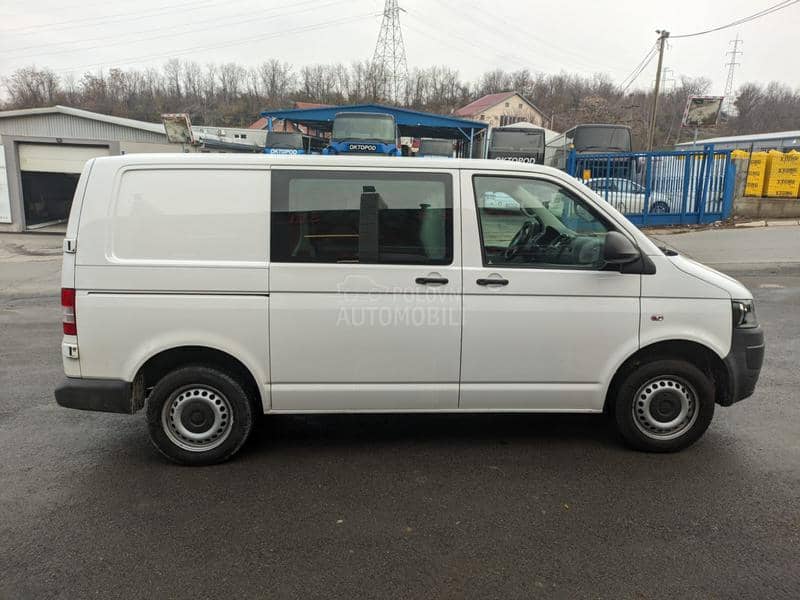 Volkswagen Transporter T5 2.0 TDI