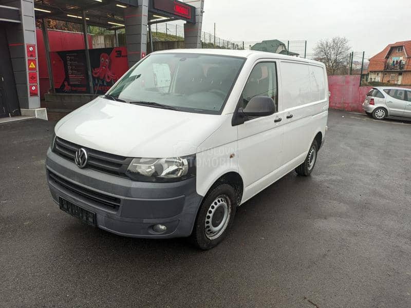 Volkswagen Transporter T5 2.0 TDI