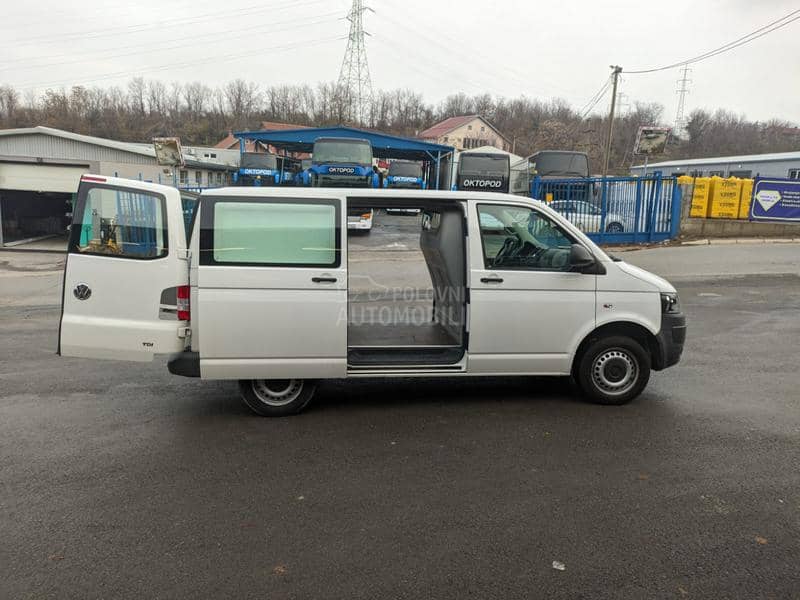 Volkswagen Transporter T5 2.0 TDI