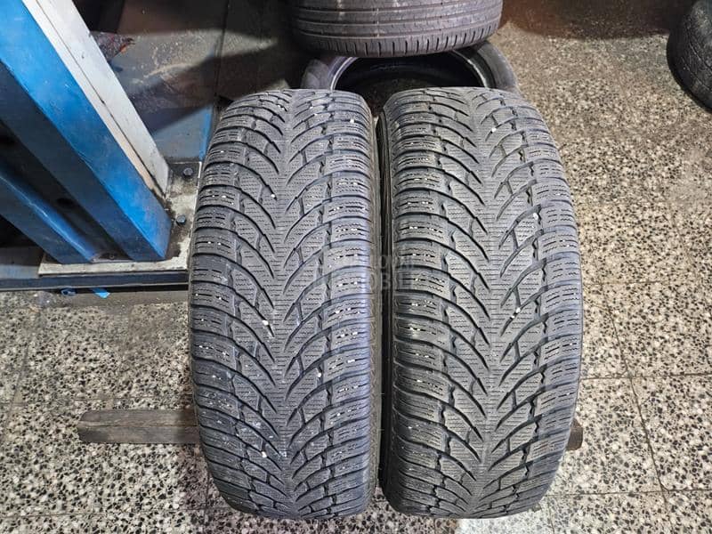 Nokian 235/65 R17 Sve sezone