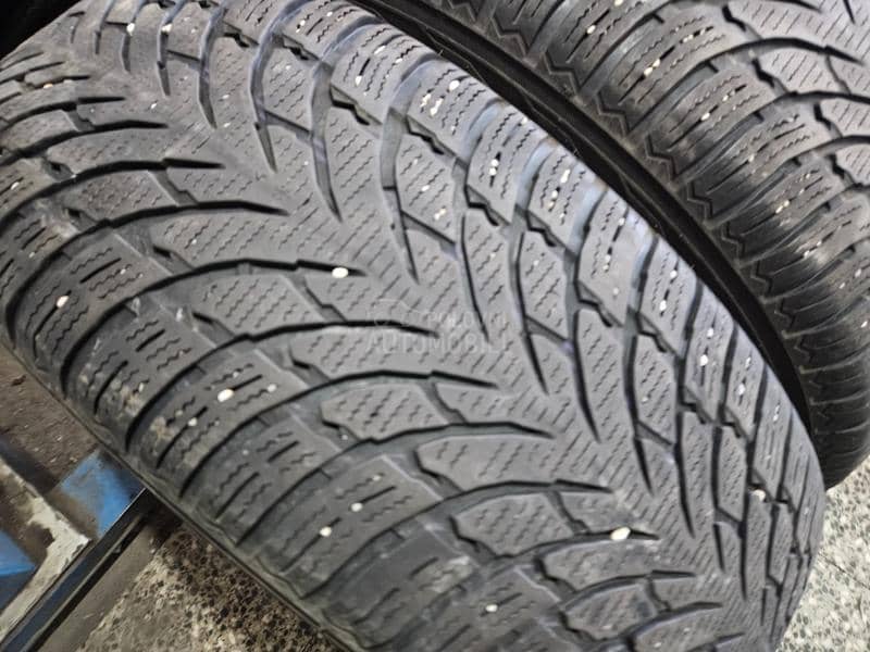 Nokian 235/65 R17 Sve sezone