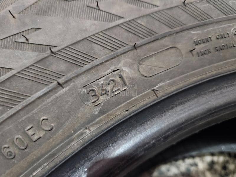 Nokian 235/65 R17 Sve sezone