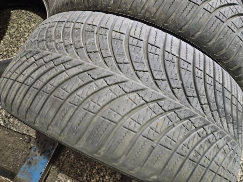 Goodyear 235/45 R18 Sve sezone