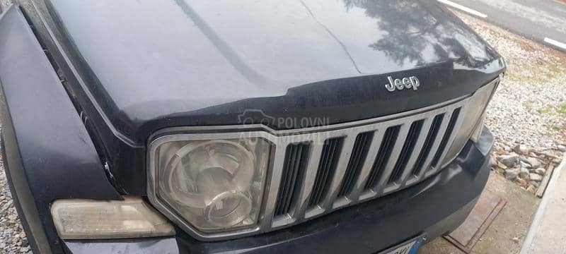 Delovi za Jeep Cherokee 2.8crd 2010. god.