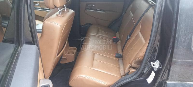 Delovi za Jeep Cherokee 2.8crd 2010. god.