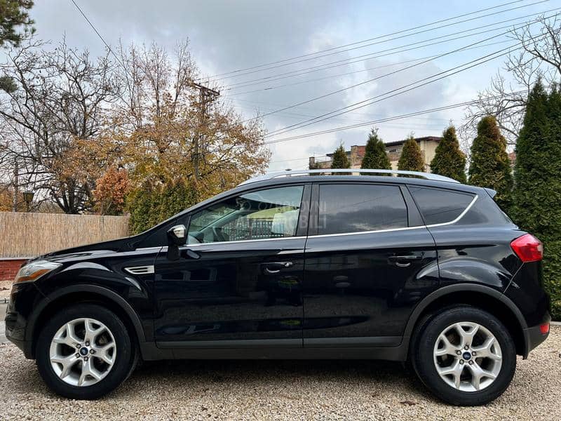 Ford Kuga 2.0TDCi /4X4/ Švajc.