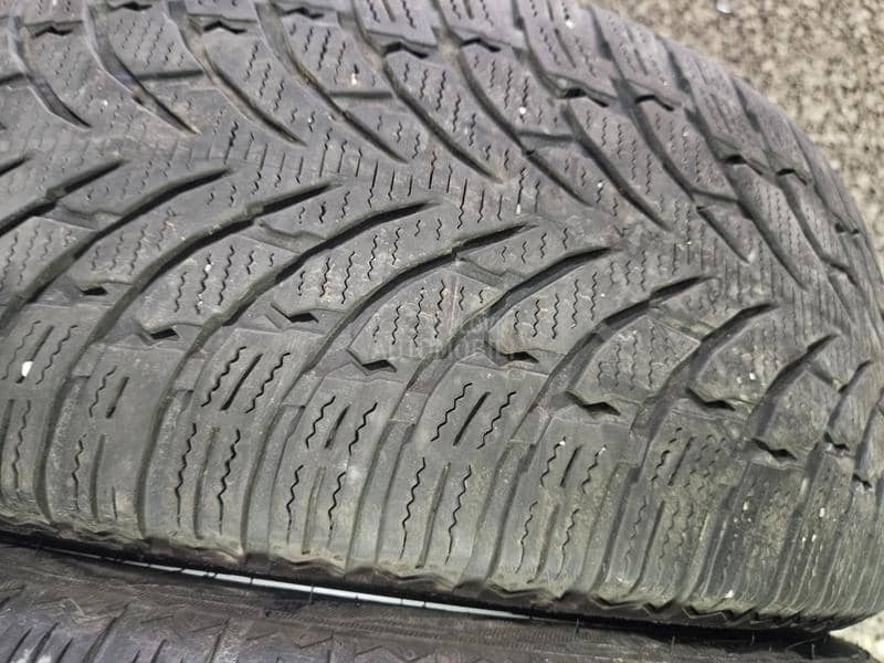 Nokian 215/55 R18 Sve sezone