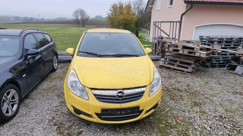 Opel Corsa D 1.2 b