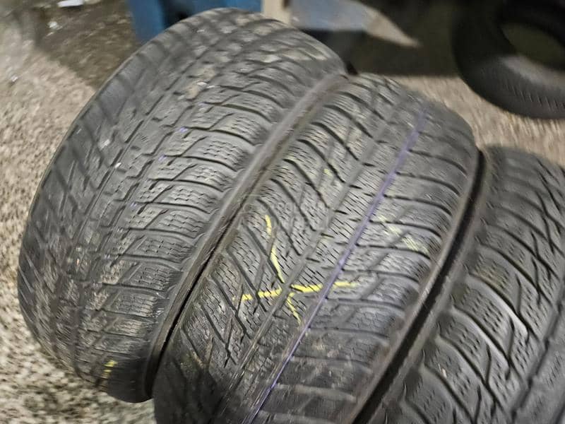 Nokian 235/60 R18 Sve sezone