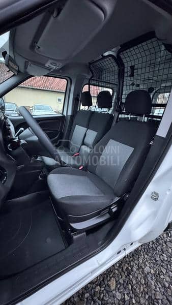 Fiat Doblo 1.3mjtd   3.Sedista