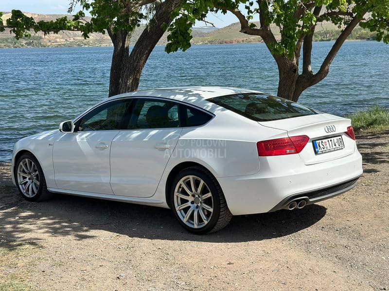 Audi A5 2.0TDI SLine