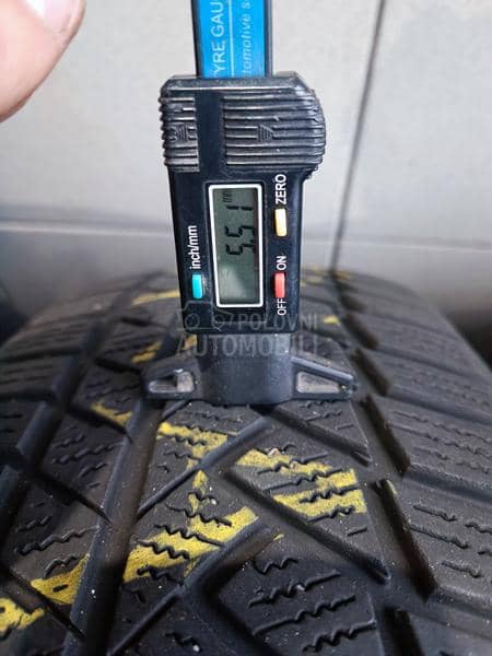 Continental 235/65 R17 Zimska