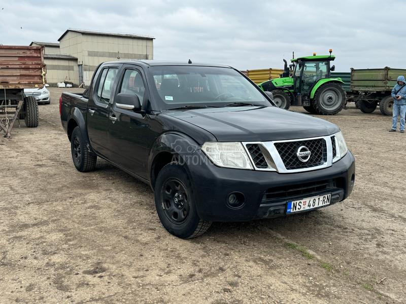 Nissan Navara 2.5