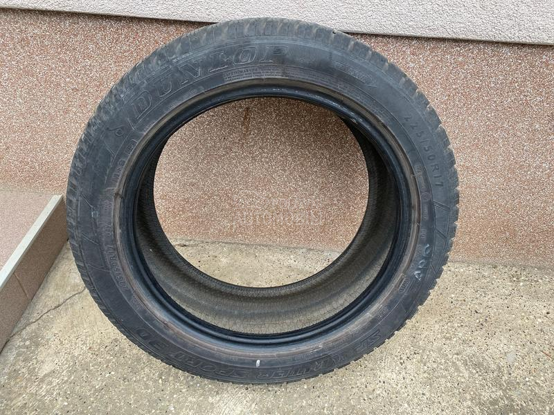 Dunlop 225/50 R17 Zimska