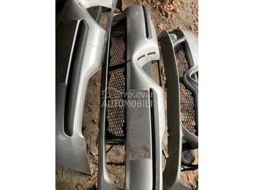 prednji branik svetlo sivi za Alfa Romeo 156 od 1999. do 2003. god.