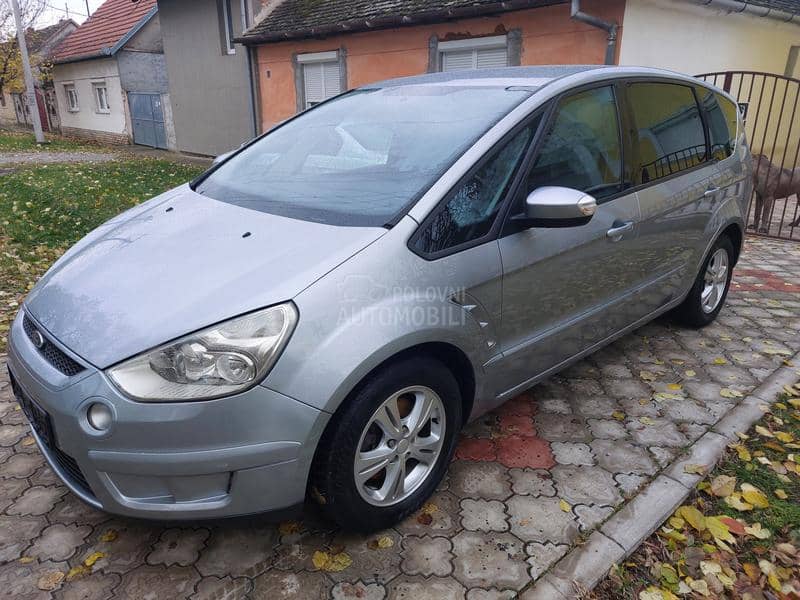 Ford S-Max 