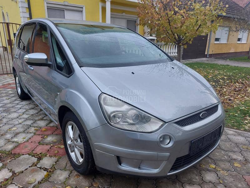 Ford S-Max 