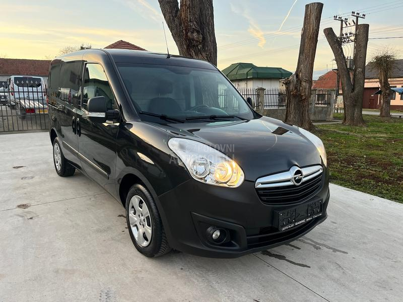 Opel Combo 1.3 CDTi SERVISNA