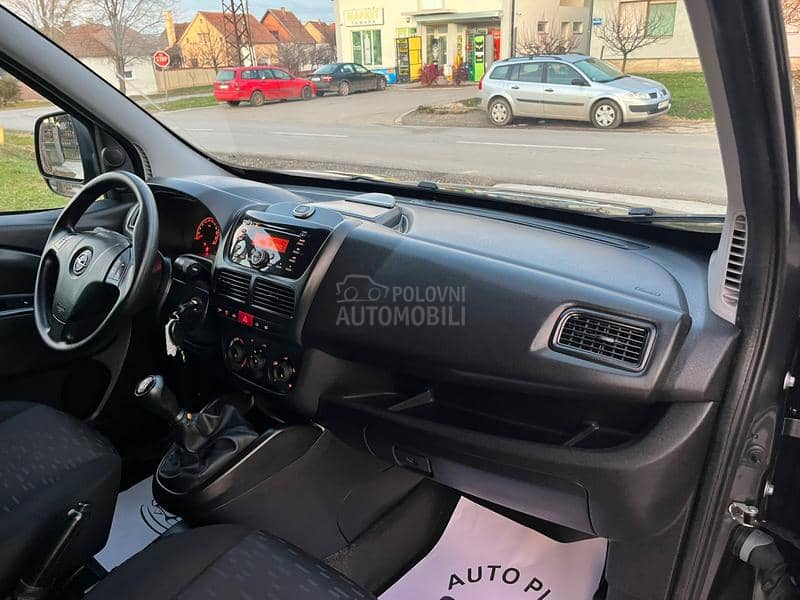 Opel Combo 1.3 CDTi SERVISNA