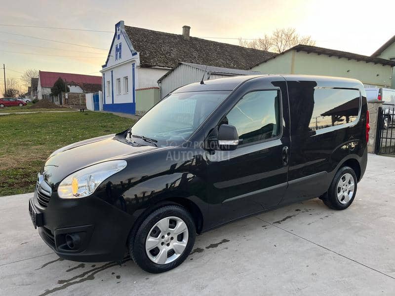 Opel Combo 1.3 CDTi SERVISNA