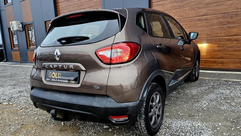 Renault Captur 0.9 TCE HELLY HANSEN