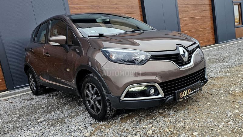 Renault Captur 0.9 TCE HELLY HANSEN